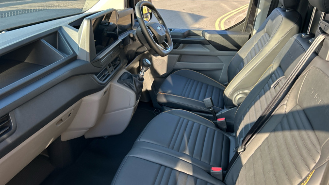 Ford Transit Custom 320 L2 Diesel Fwd 2.0 EcoBlue 150ps H1 Van Trail - Image 13